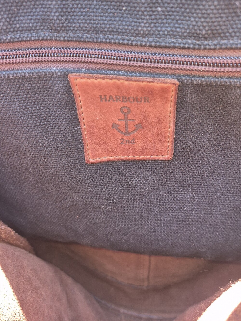 Brown Harbour 2nd Leather Bag featuring A Anchor logo embossed on the Front - Picture 9 of 9
